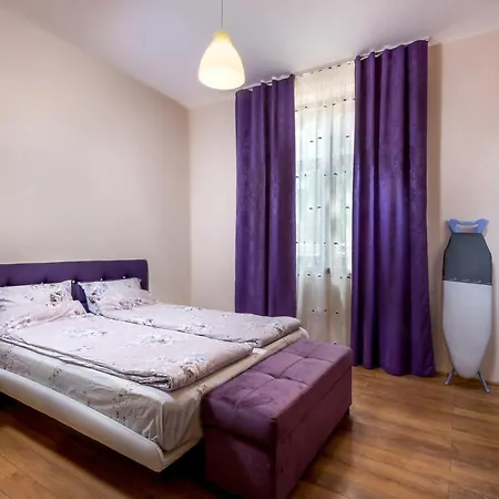 Family - Comfort In The Center *